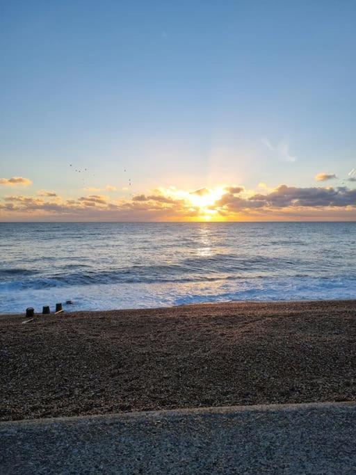 Rock House Deal Kent, Central Eclectic Boho Seaside Villa Dış mekan fotoğraf