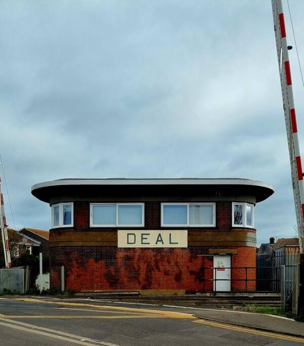 Rock House Deal Kent, Central Eclectic Boho Seaside Villa Dış mekan fotoğraf